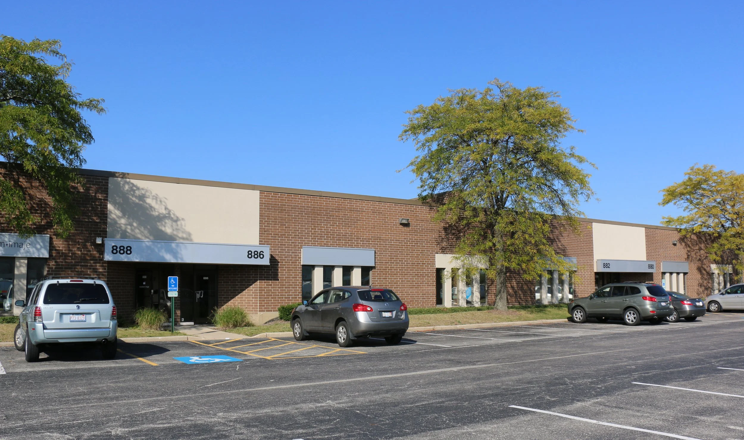 886-888 Cambridge_Bldg.jpg