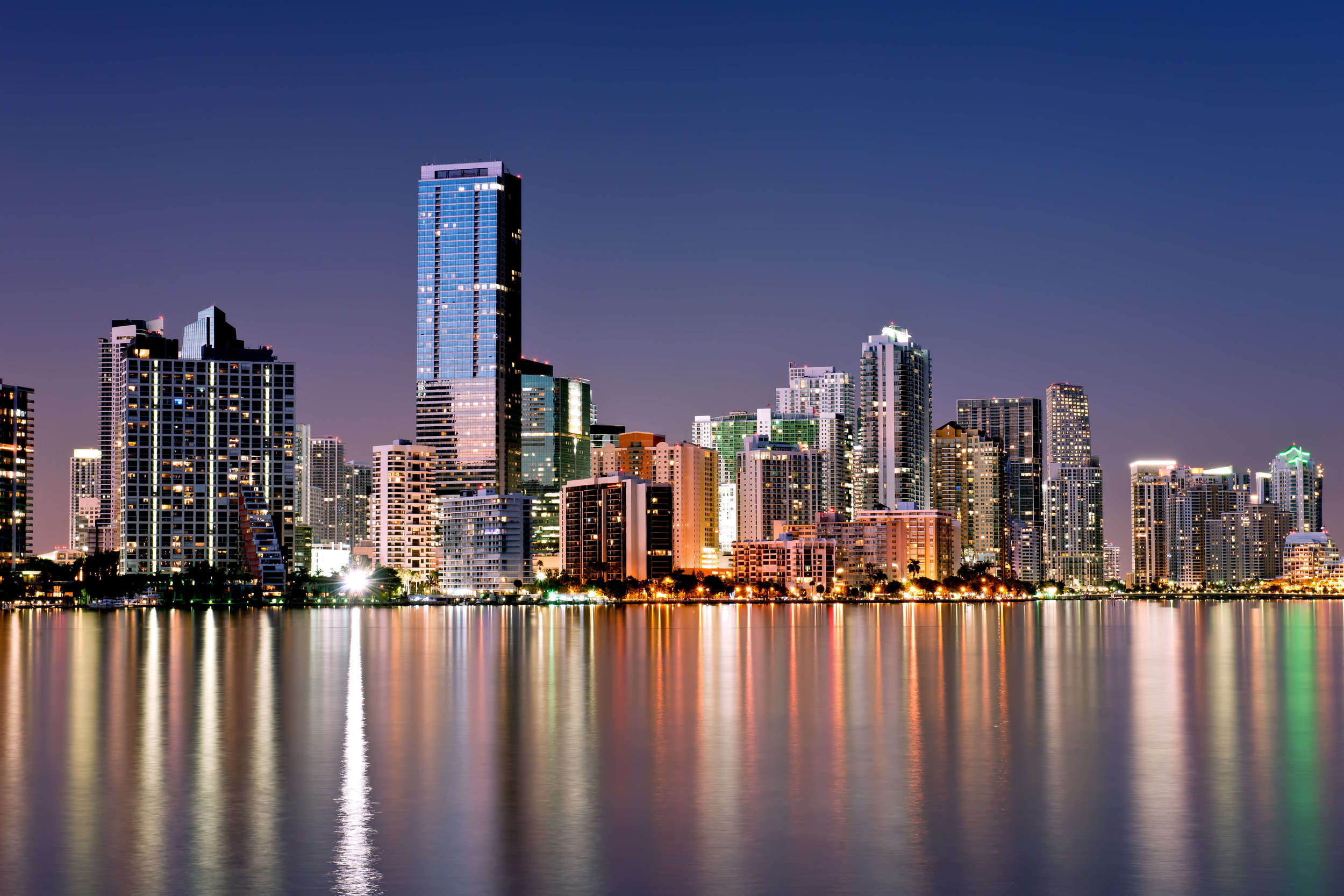 Miami-Skyline-HD-Wallpapers.jpg