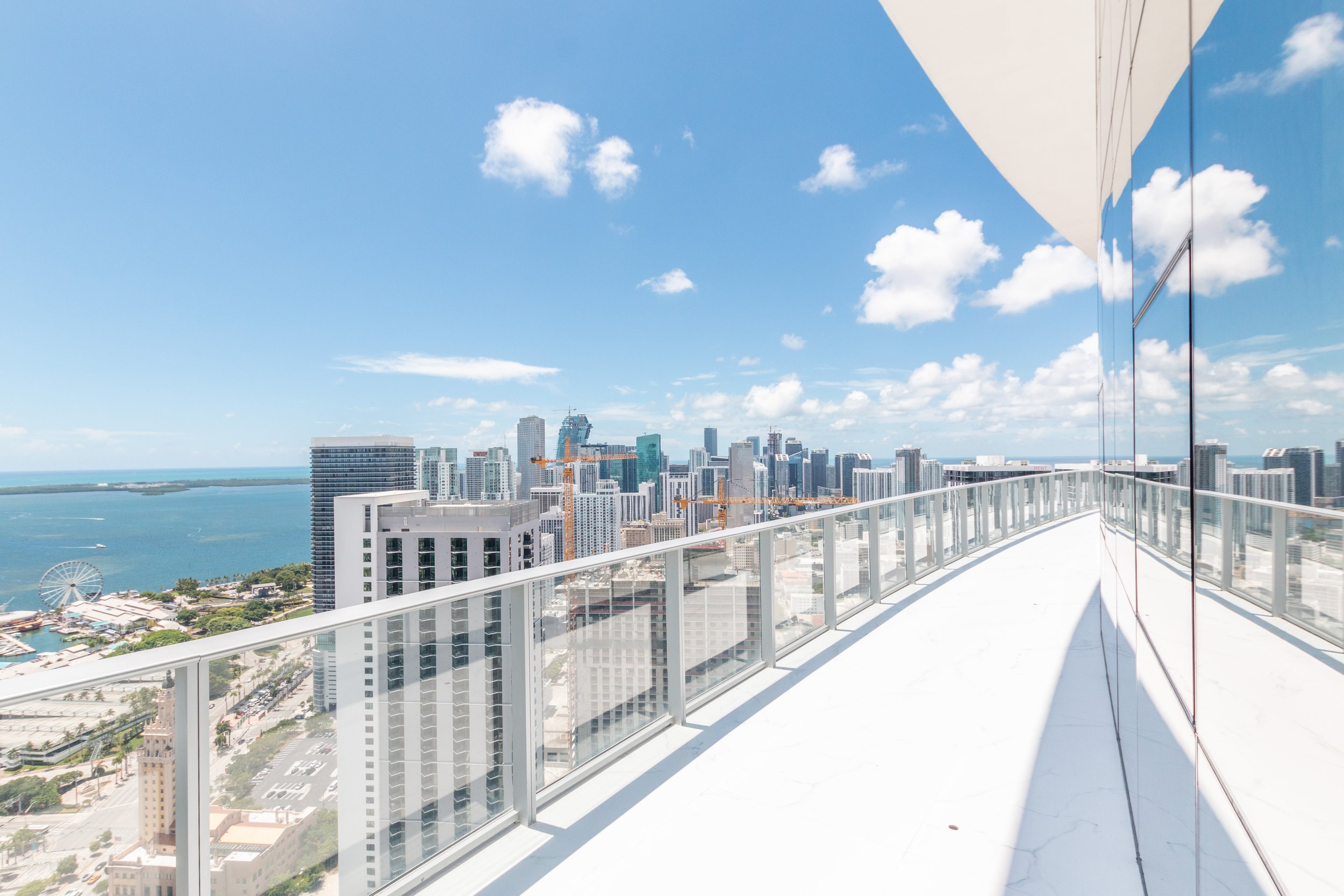 Step Inside A Sky-High Ultra-Luxe Penthouse At PARAMOUNT Miami Worldcenter For Rent Asking $40K Per Month ALTARA Properties Scott Lawrence Porter 1.38.jpg