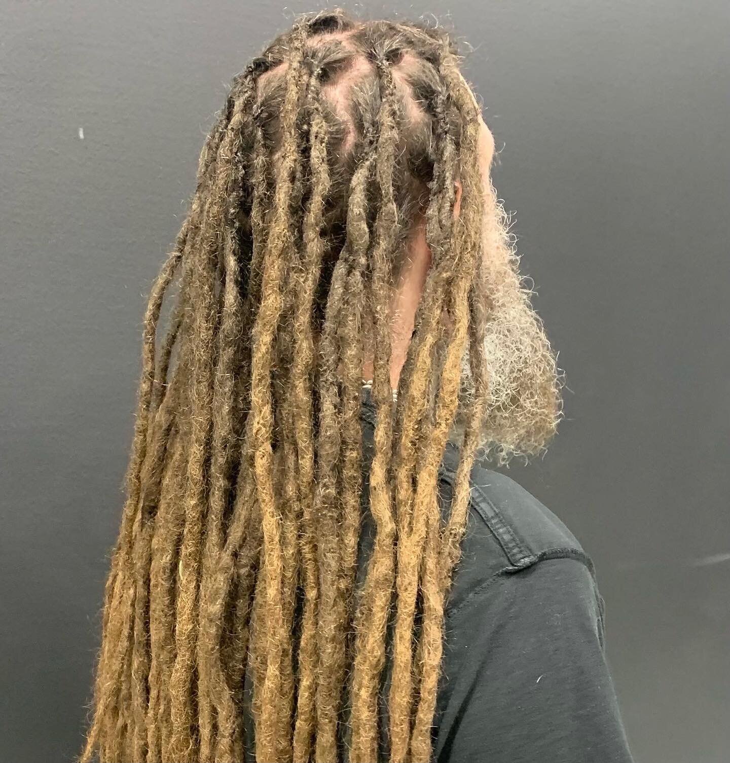 Dread maintenance makes a world of a difference 😎 Come see me if you need your locks freshened up!  #asseenincolumbus #dreadlocks #dreadlockmaintenance #lancasterohio#columbusohio #614hair #destinationdowntownlancaster #steadyrollsalon