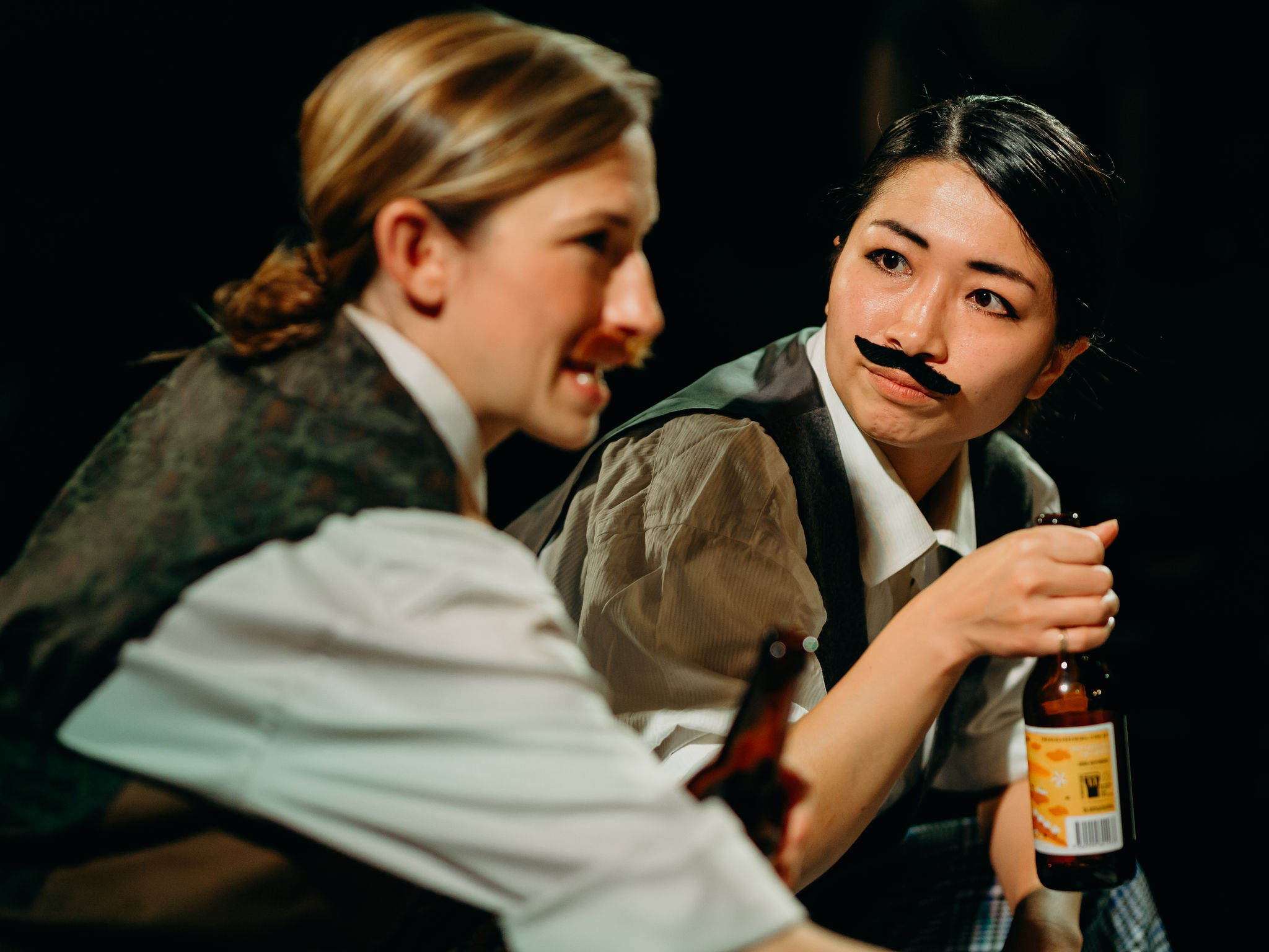 Aimee Marich as Rosencrantz and Lansy Feng as Guildenstern. Image: Jack Dixon-Gunn