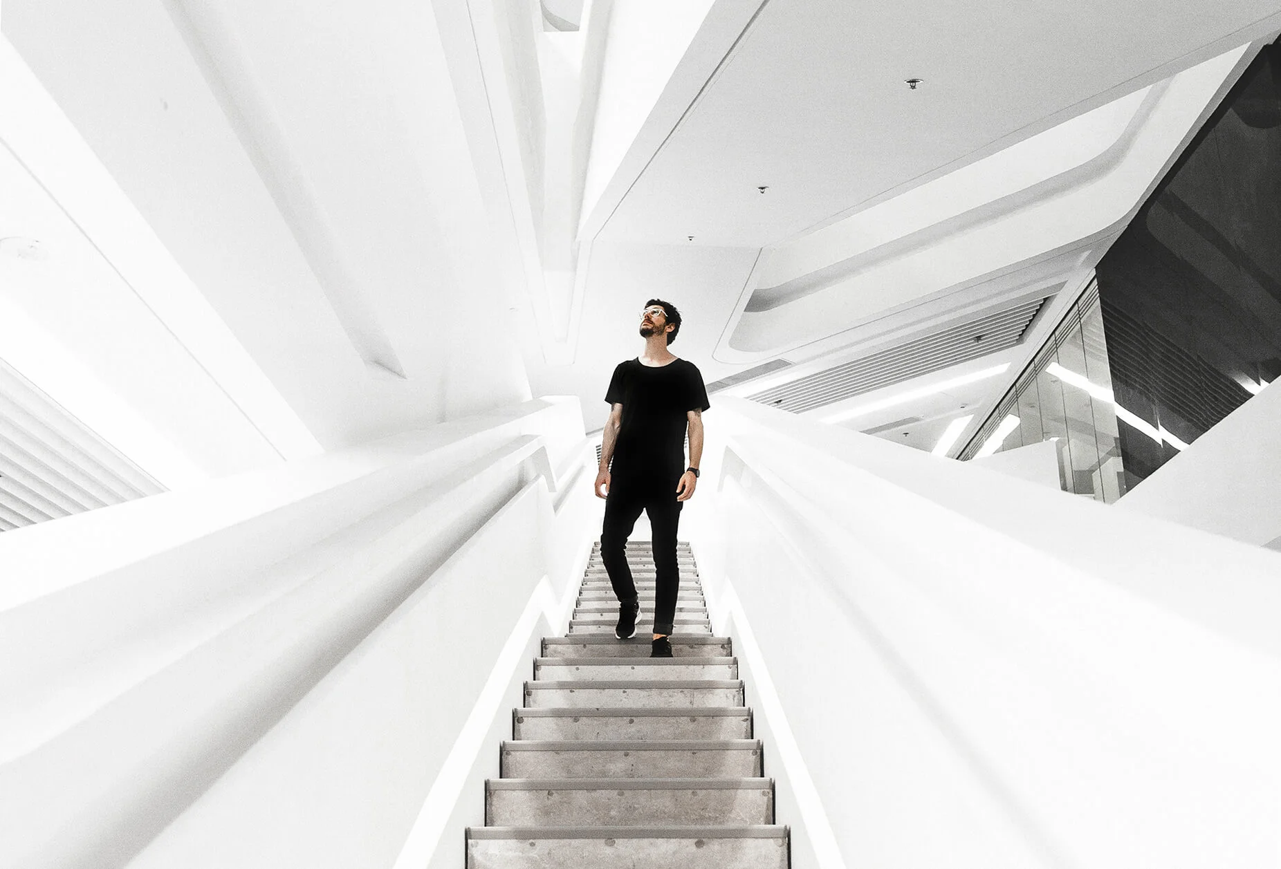 LensBetweenUs_3.jpg