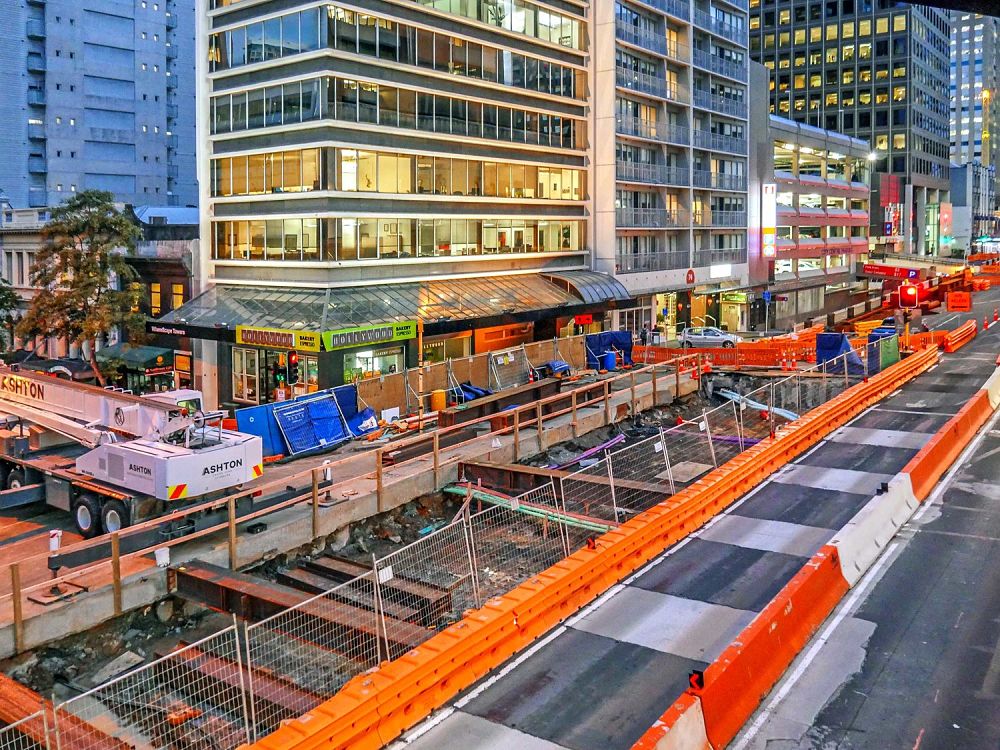 C2_construction_P1050990_opt.jpg