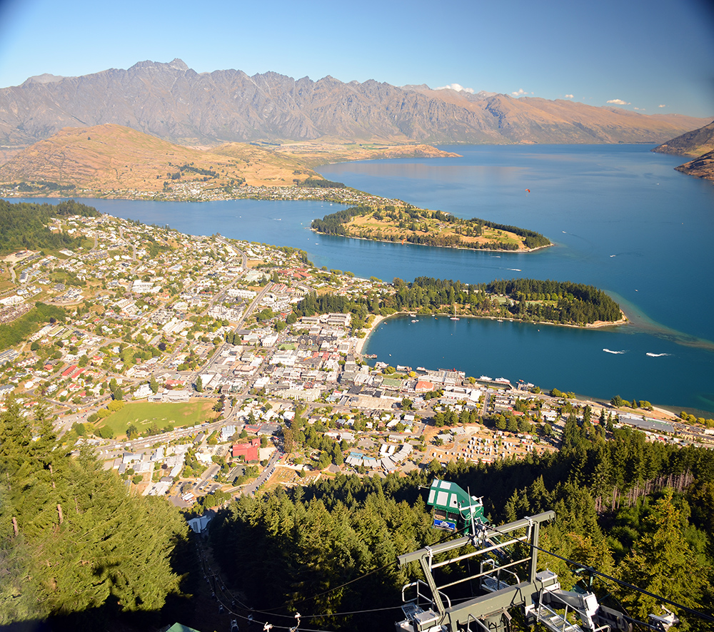 Totally in Queenstown, Bruh