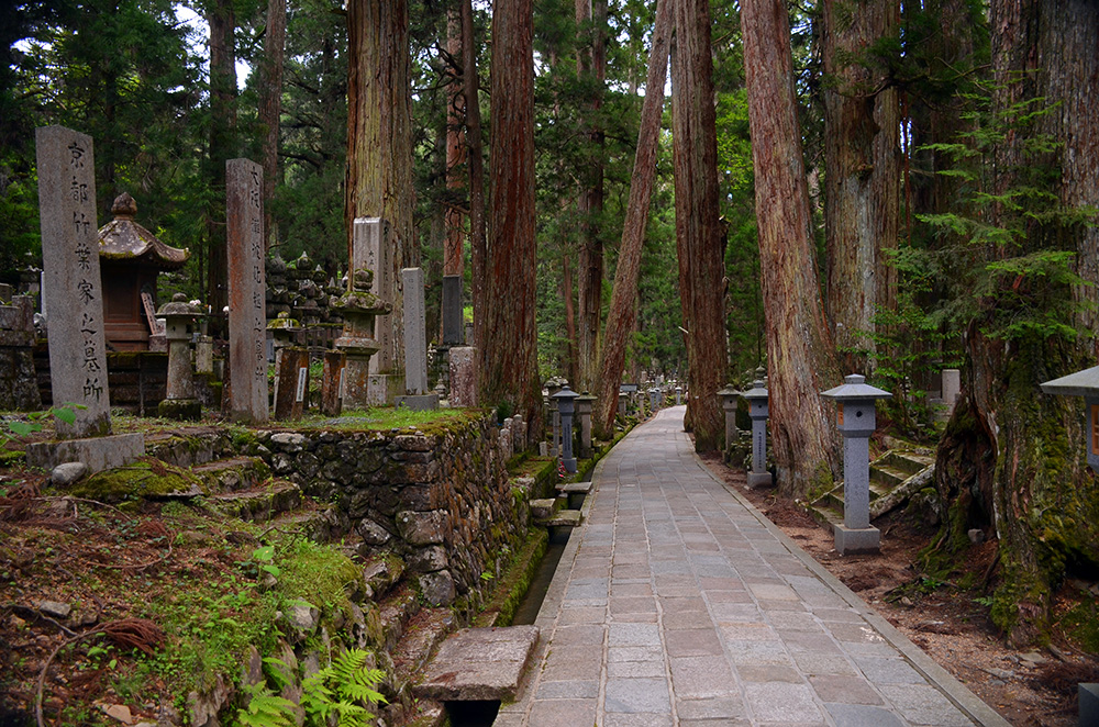 You could wander through Okunoin for days and not see all of the shrines. Historical figures, Japanese companies, and even JAXA (Japan's NASA) have shrines here.&nbsp;