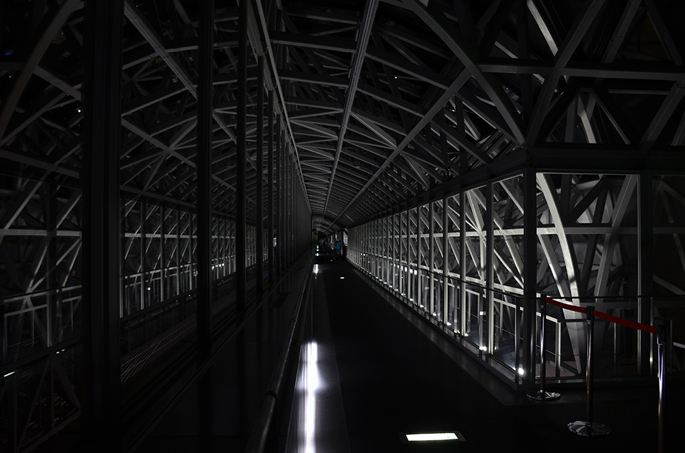 kyoto_train_station.jpg