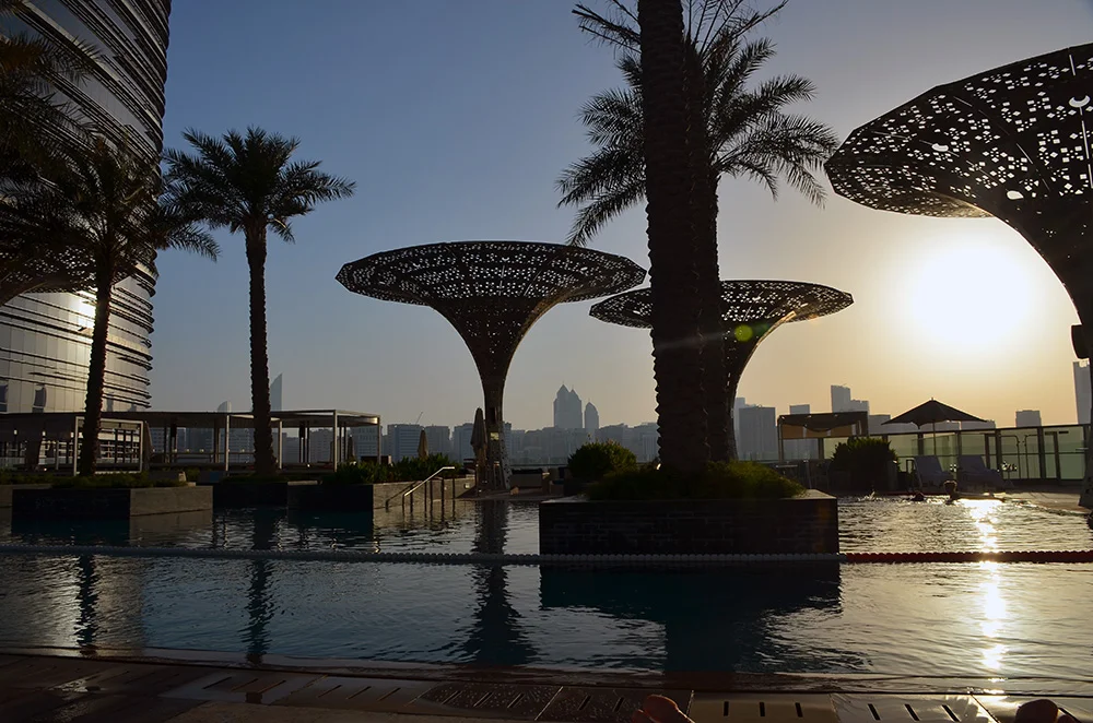 Abu Dhabi is a Desert SimCity