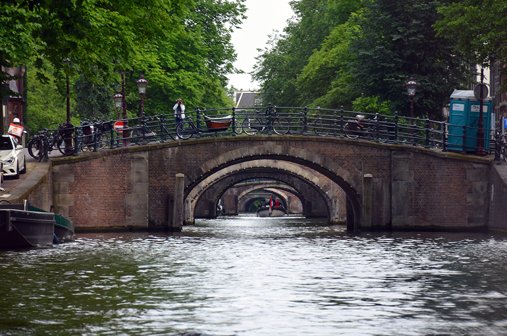 canal_tour3.jpg