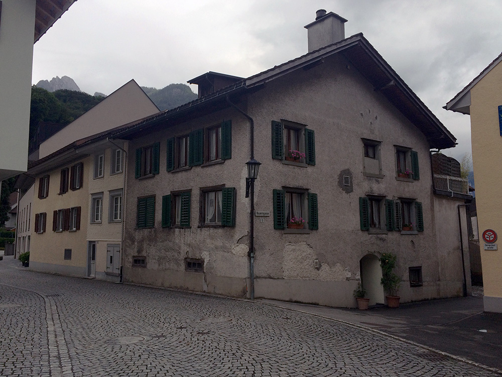 town5.jpg