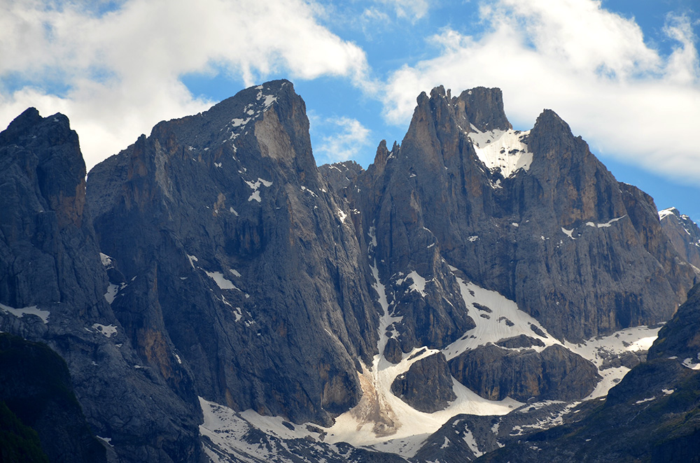 It was beautiful to watch the light change the appearance of the mountain landscape.