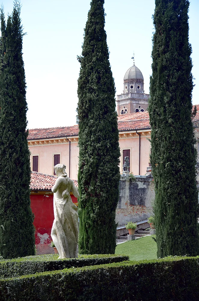 Garden-04.jpg