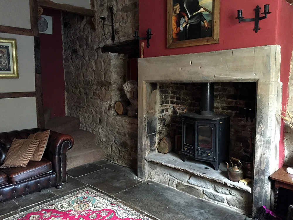 A wood burning stove. Neat!