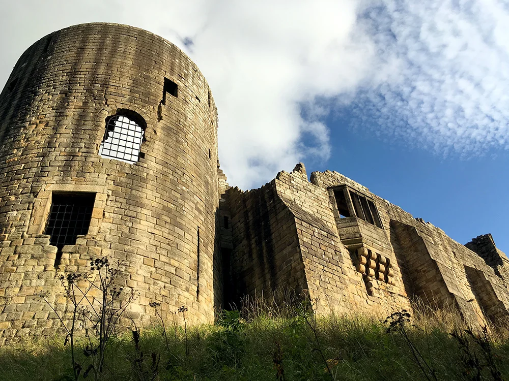 Looking at the outer walls of Barnard Castle from the walking paths surrounding the area.