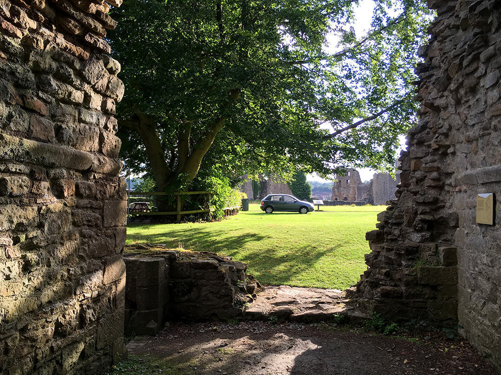 castle4.jpg
