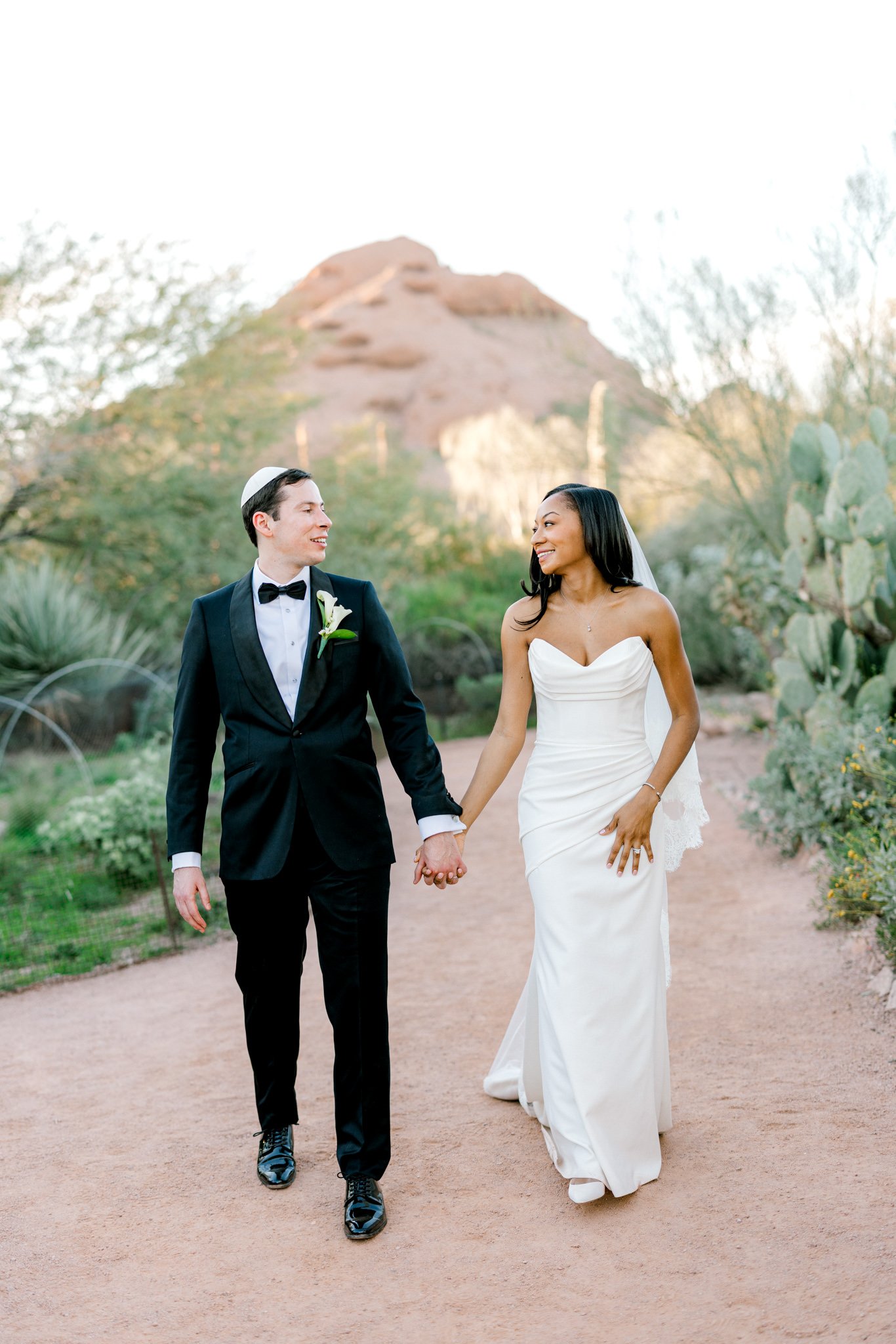 Josh &amp; Kelsey’s Jewish Wedding at Desert Botanical Garden | Phoenix, Arizona