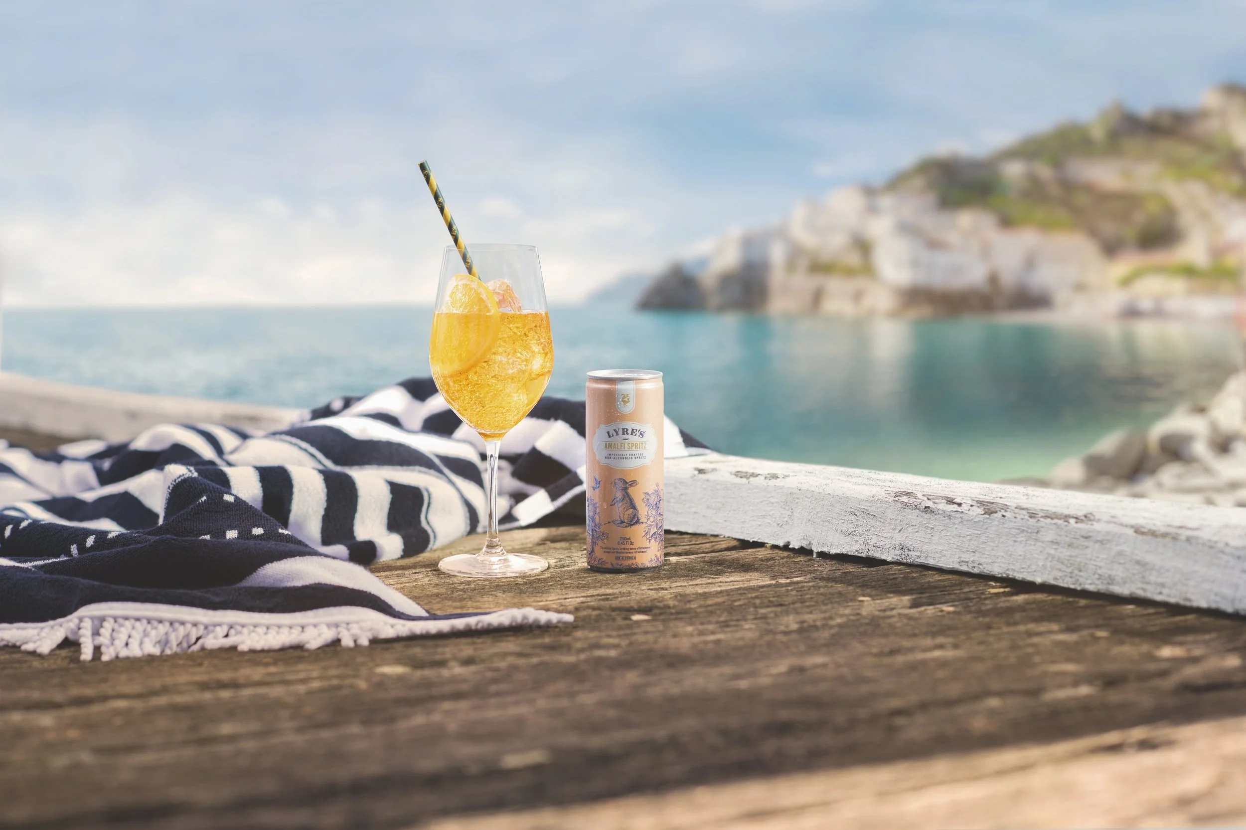 Lyres_RTD_Amalfi_Spritz_Outdoor_Can_Drink_Straw_RGB.jpeg