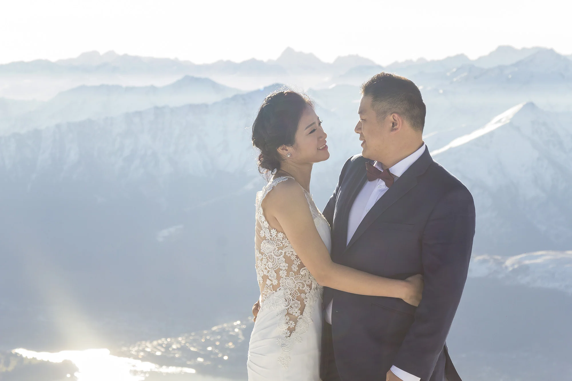 Queenstown_Wedding_Undersoul_Heli_Couple.jpg