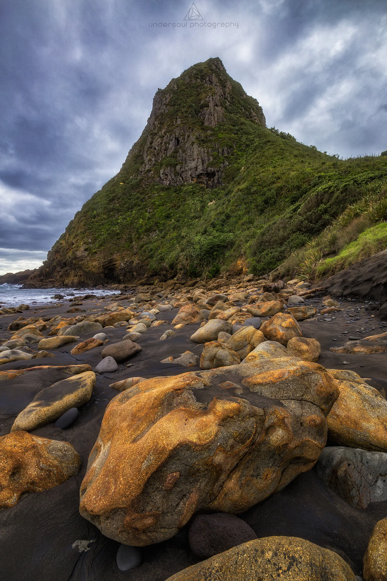 back_beach_paritutu_rock_undersoul