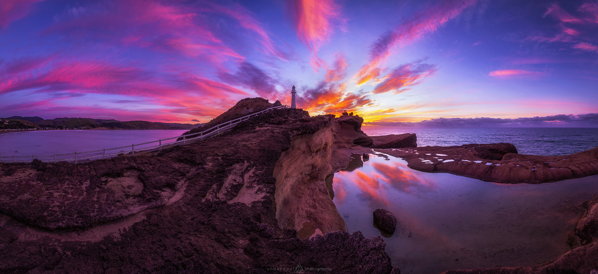 One Bangin Lighthouse Pano Web.jpg