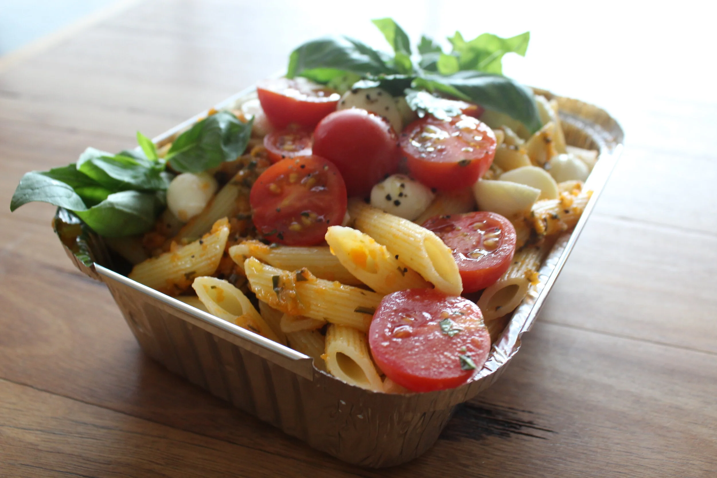 Penne with tomato, basil &amp; mozzarella