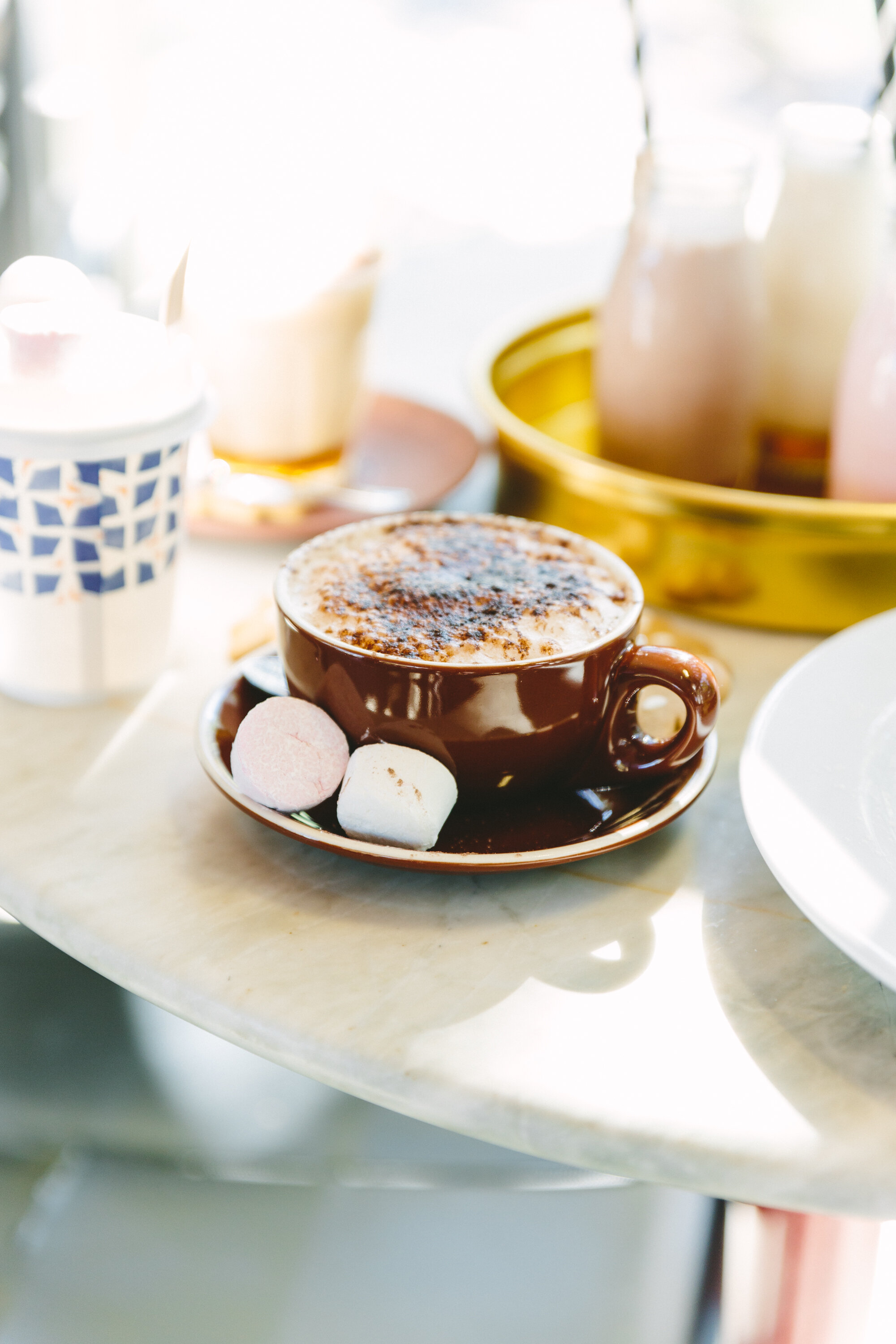 Jasmine Greens Park Kiosk Hot Chocolate with Marshmallows &amp; Ginger Bread Babies