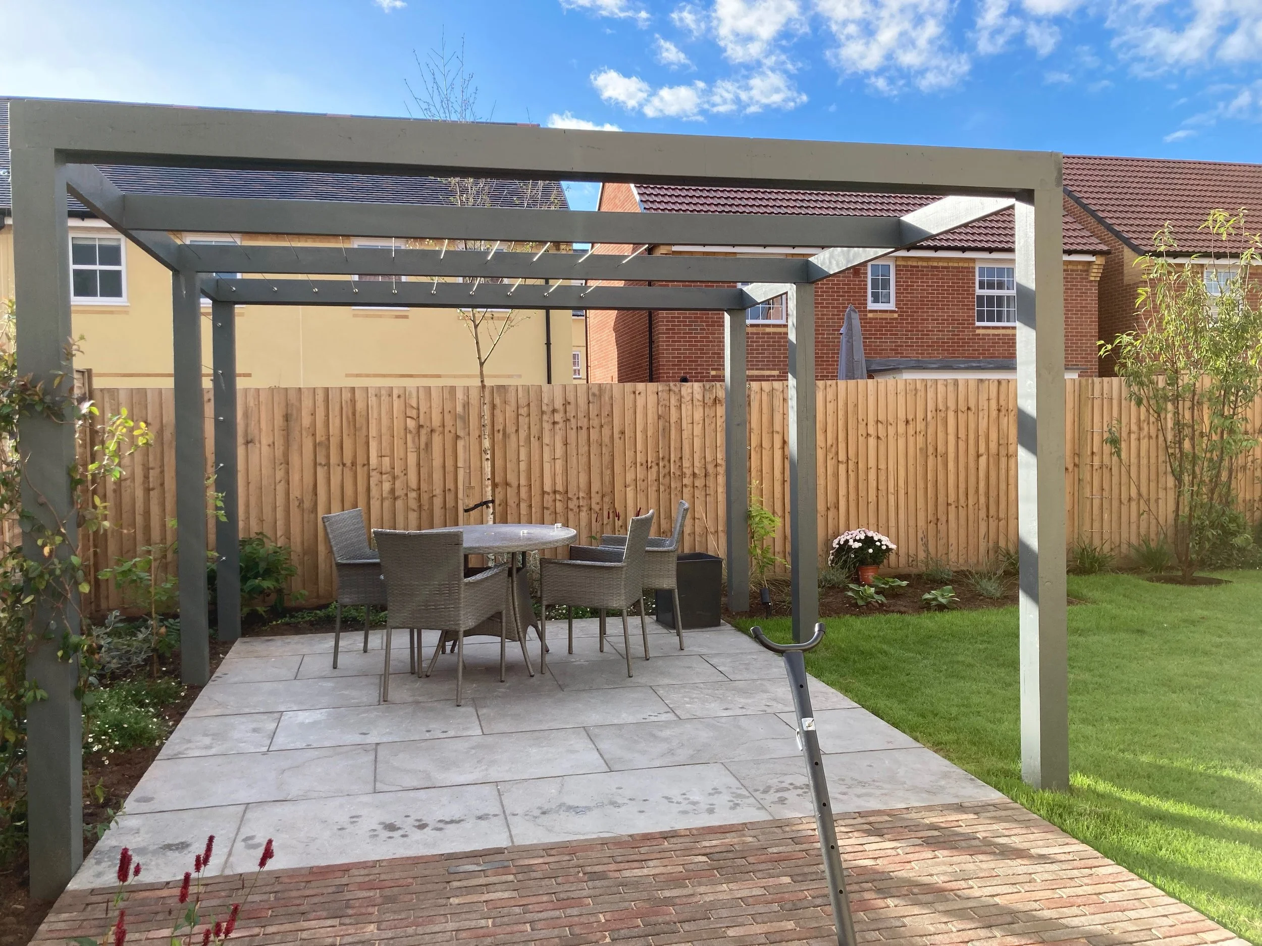 Modern pergola.jpeg
