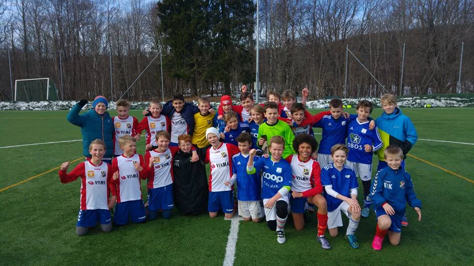 Lagbilde etter kampen: Lyn G03.1 og Korsvoll G03.1