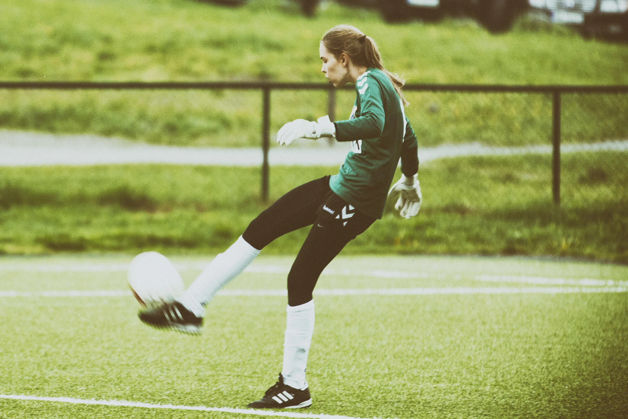 Ella med stålkontroll bak Alle foto: Gunhild Lien