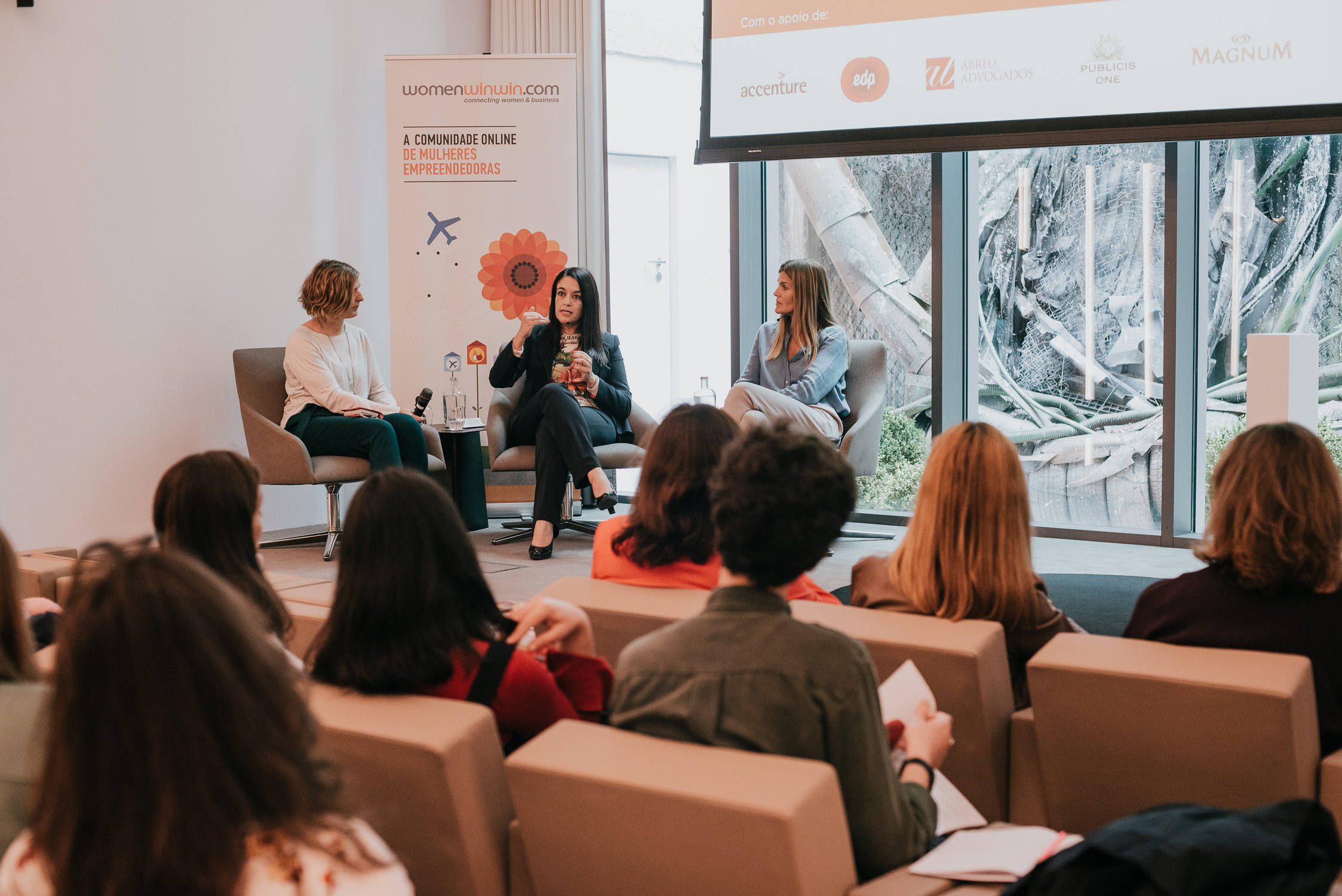 Carmen Vicente We Talk WomenWinWin 2.jpg