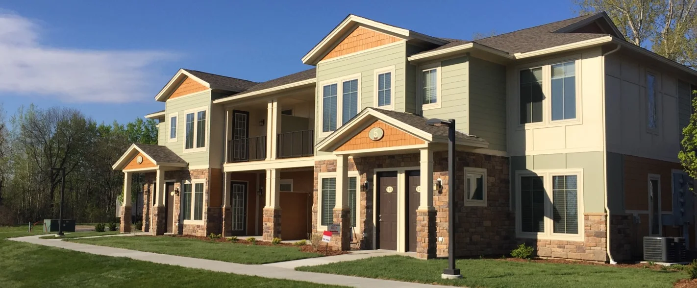 Tall Pine Estates 2 and 3 bedroom apartment rentals.jpg