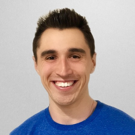 Quentin Headshot.png