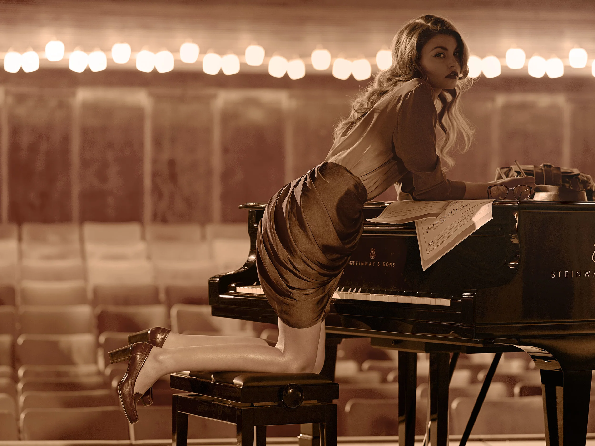 ECCO_PR_2010 133283_PXL_HOUSE_WEB_hr.jpg