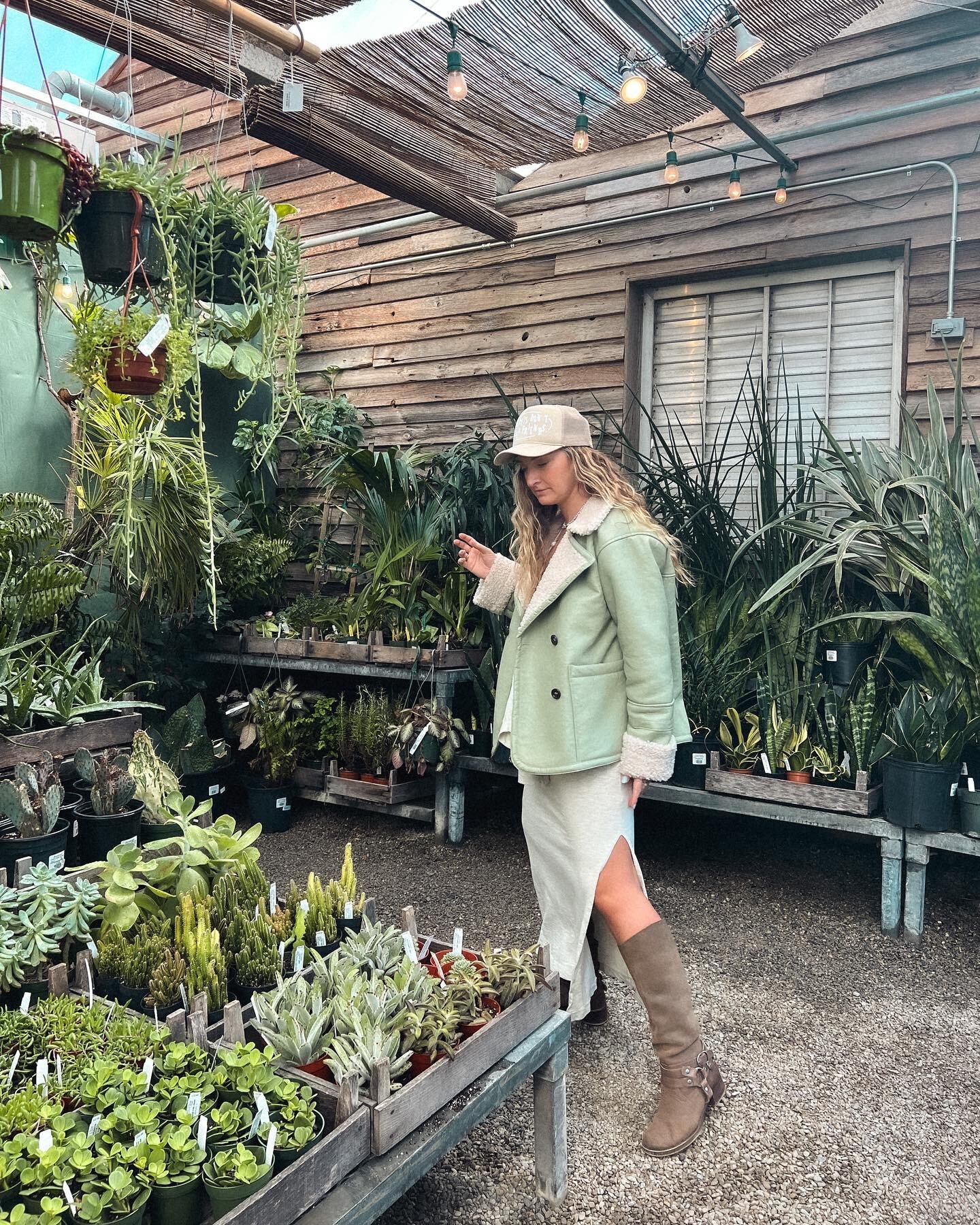 It&rsquo;s 85&deg; in this greenhouse with 100% chance of sweating right through this cutie jacket 🪴 @freepeople #whenyouwearfp #ad