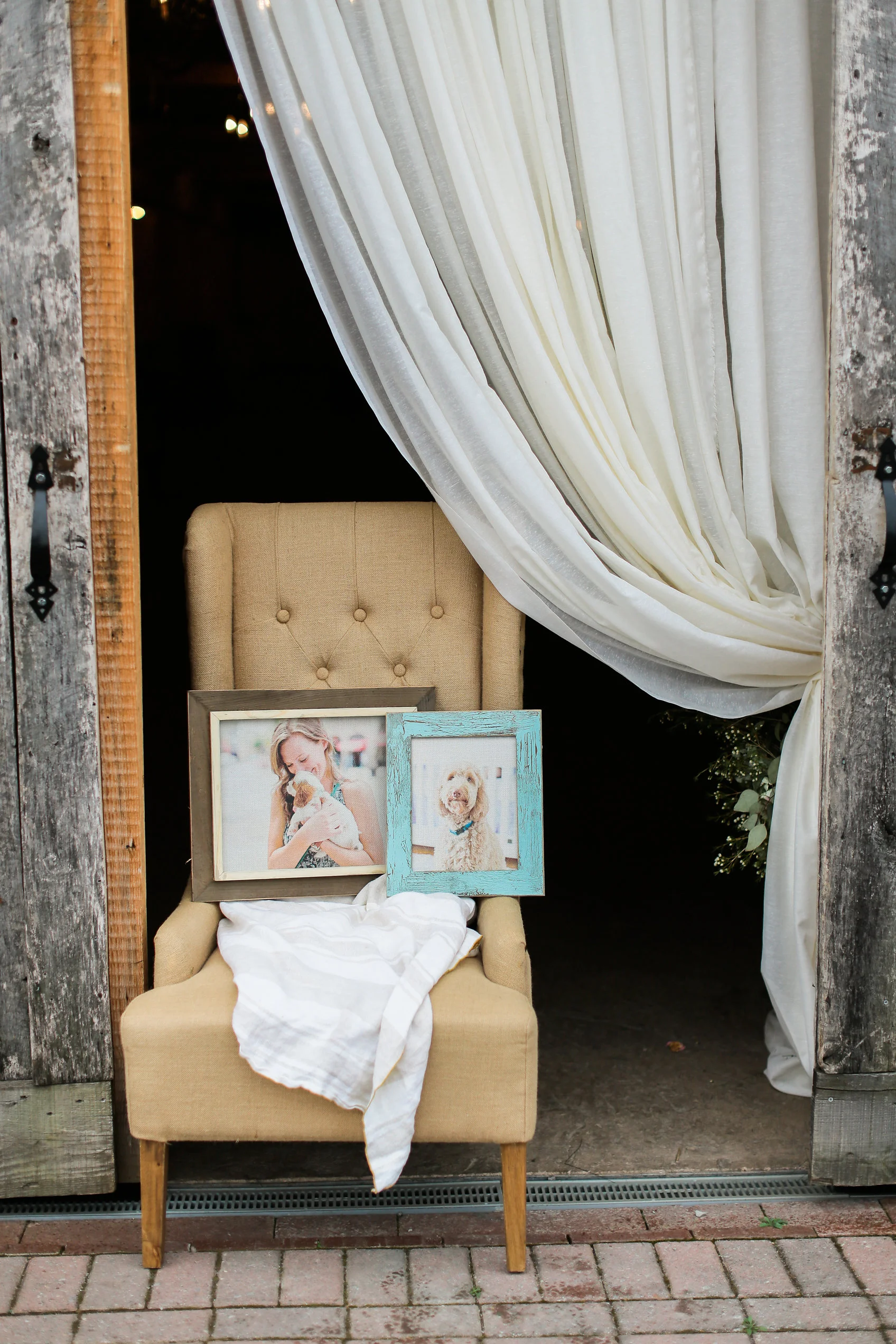 PhotoBarn-040215-140.jpg