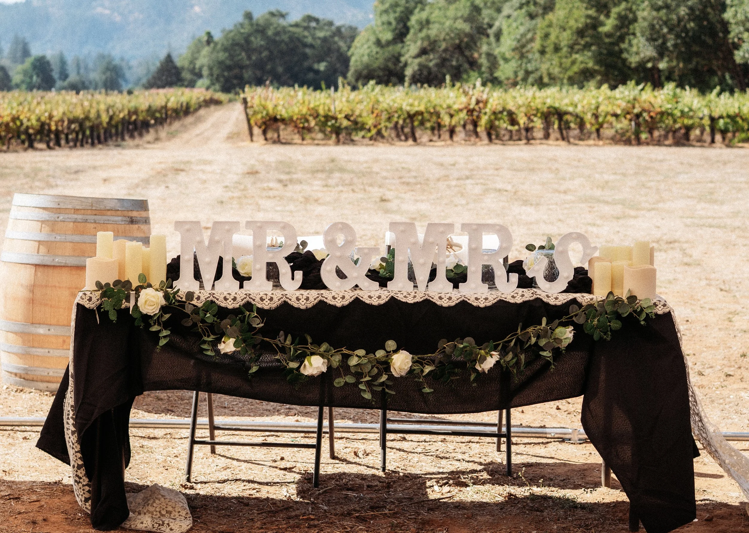  Prettiest Rose Photography  https://prettiestrosephotography.pixieset.com/  