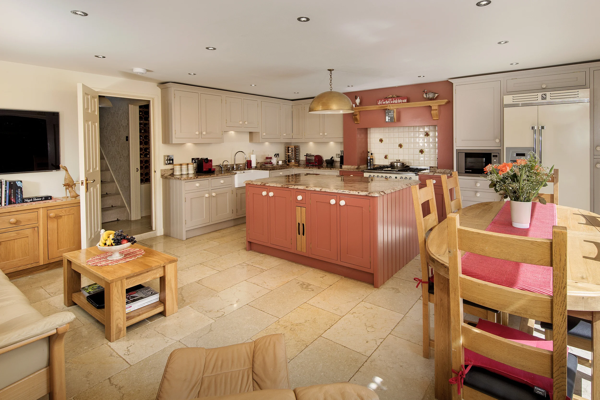 Draycote-Kitchen-03A.jpg