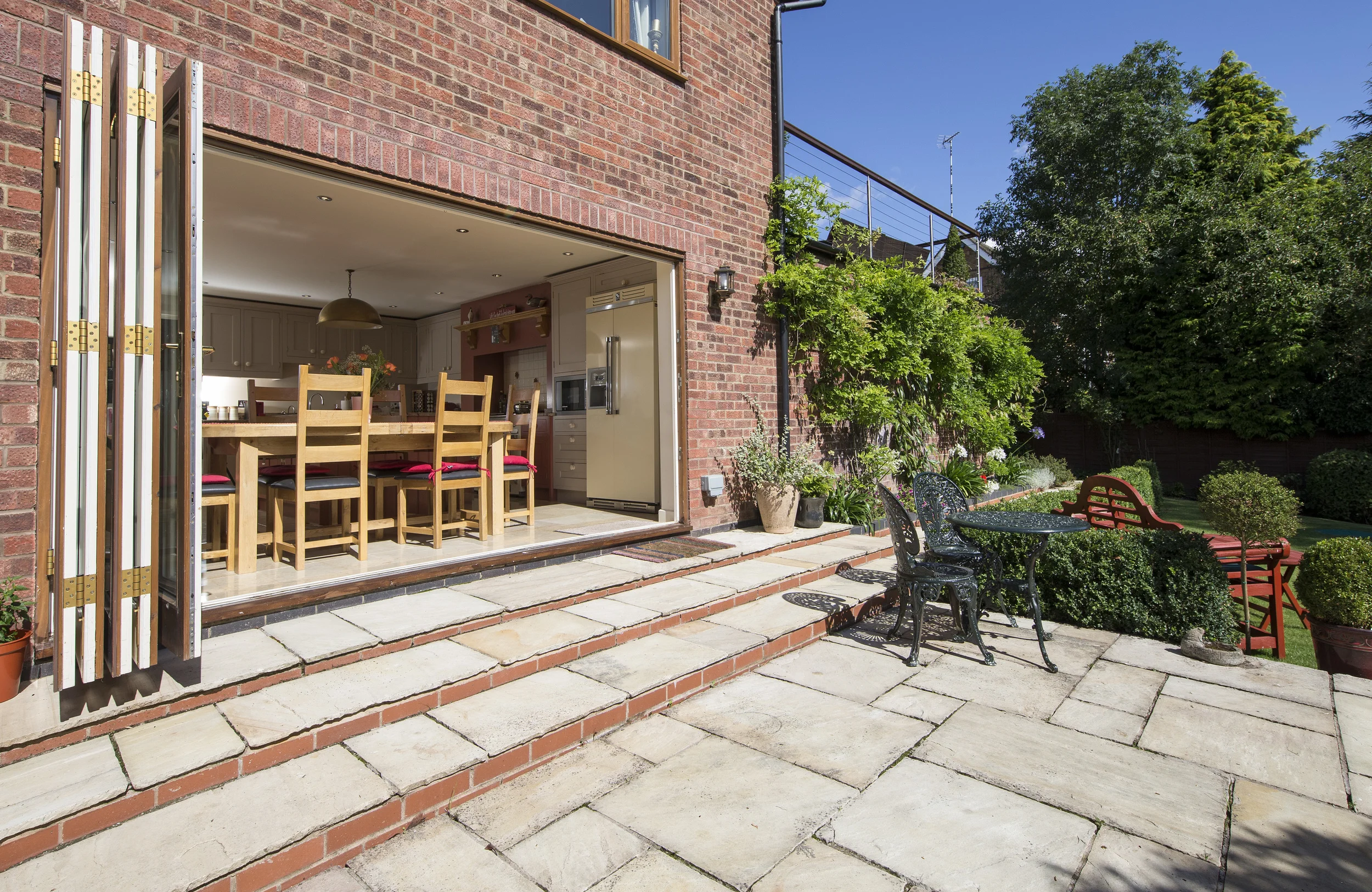 Draycote-Patio-01A.jpg