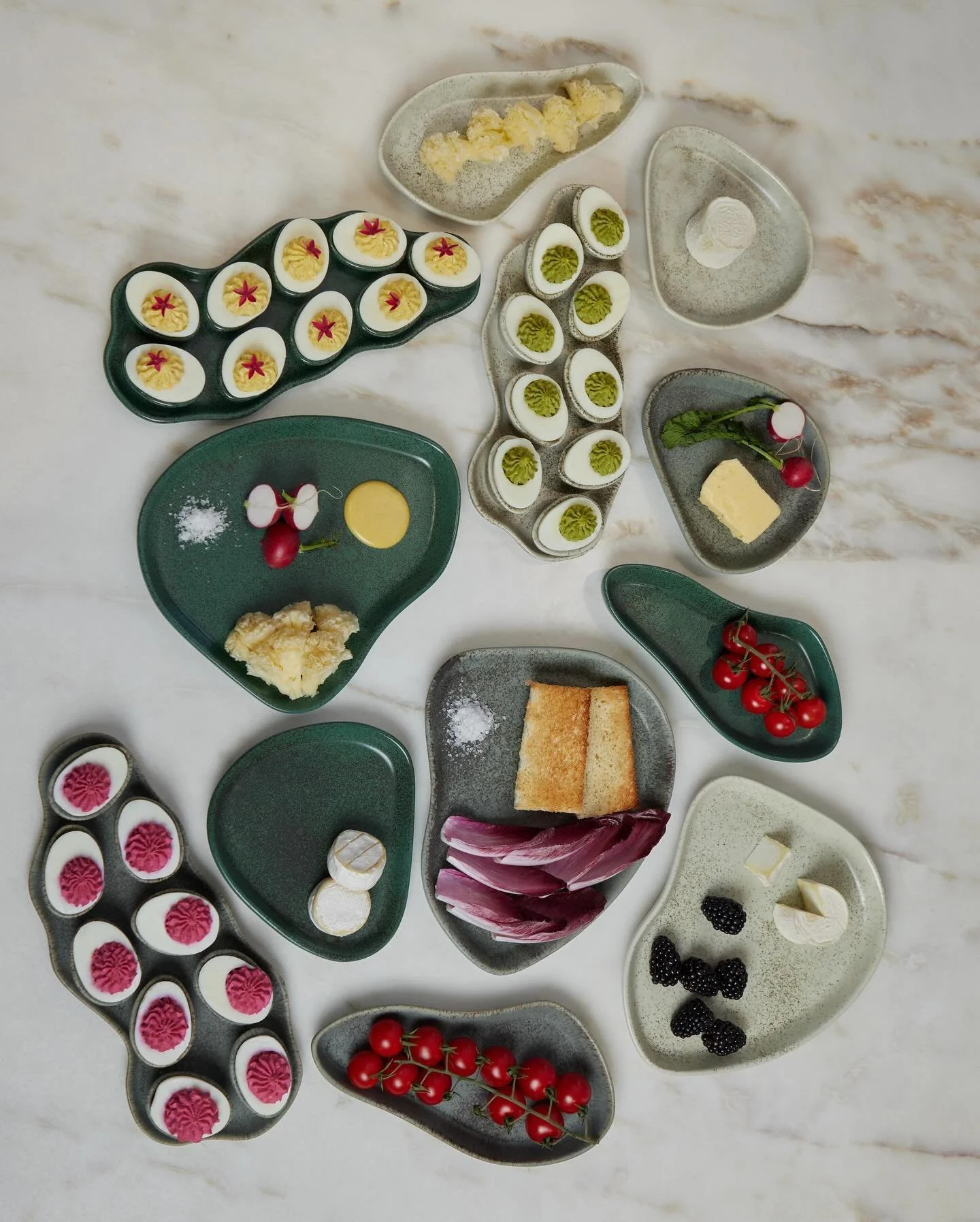 @stacylondonreal launched a collaboration with @haandmade and I had the privilege to take pictures of it! Fantastic ceramics perfect for hosting styled by one and only @kseniaksu and hair and make up by @victornoblepr #stacylondon #haand #haandmade