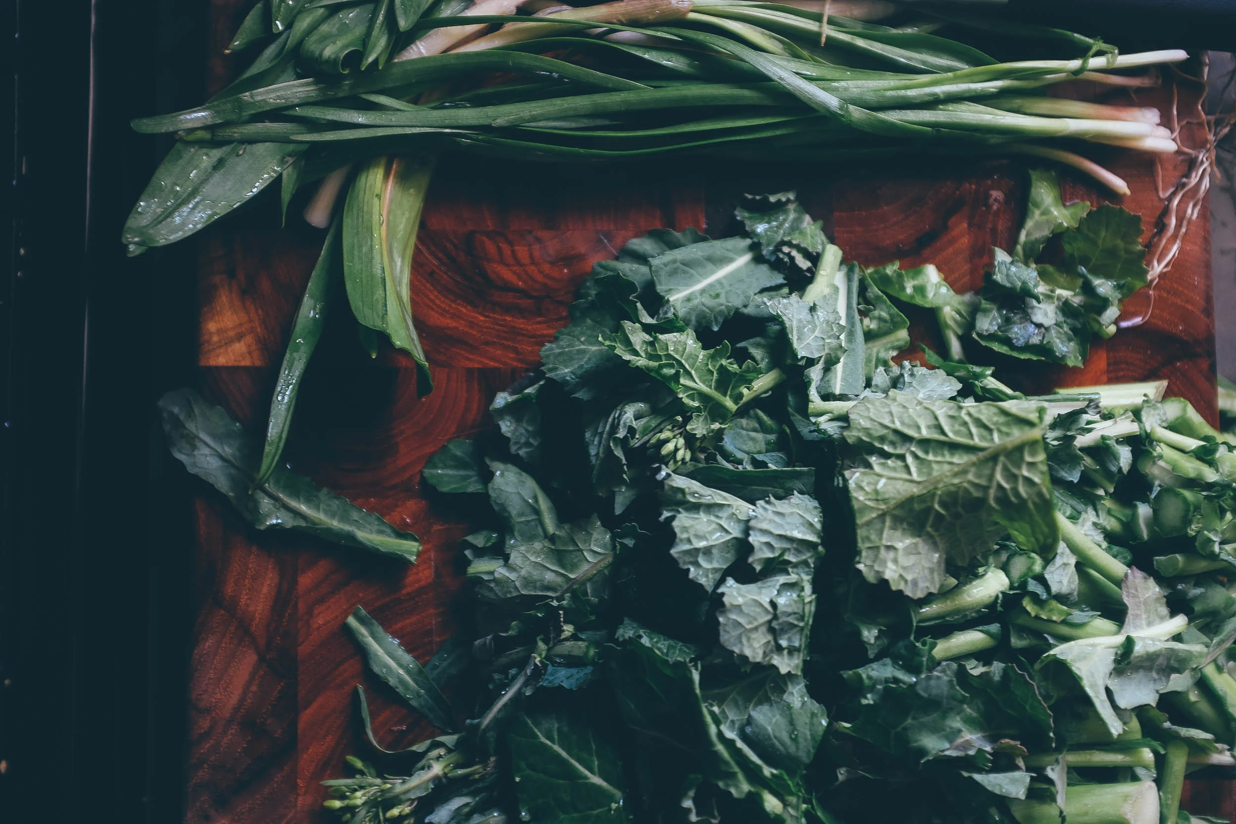 CuttingBroccoliRabe2.jpg