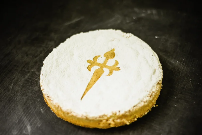 Tarta de Santiago - Santiago Almond Cake