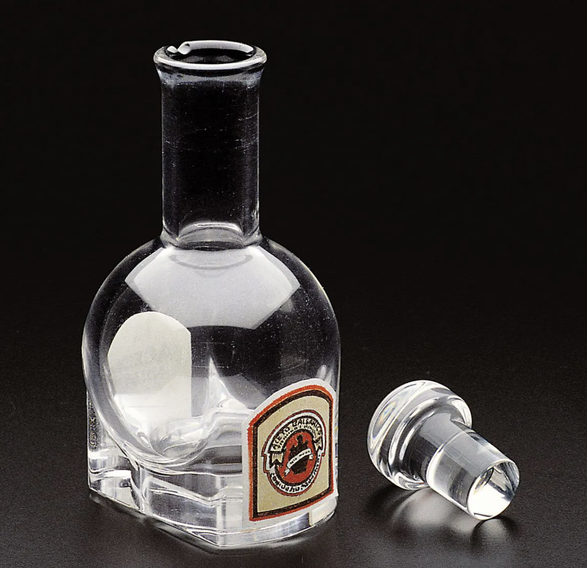 Standard size and shape for DOP bottle