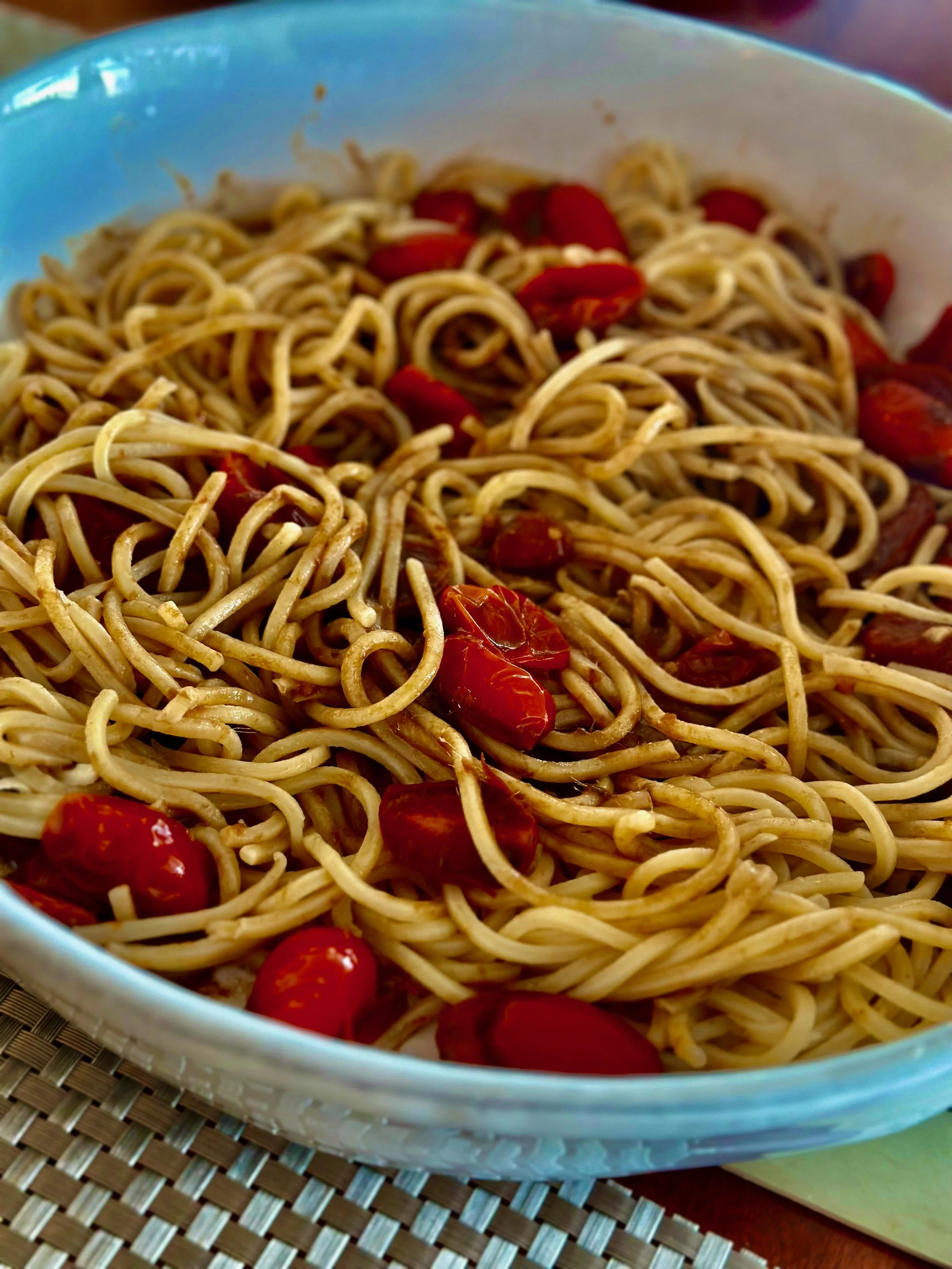 Spaghetti alla Chitarra con Acciughe e Pomodorini - Spaghetti alla Chitarra with Anchovies and Cherry Tomatoes