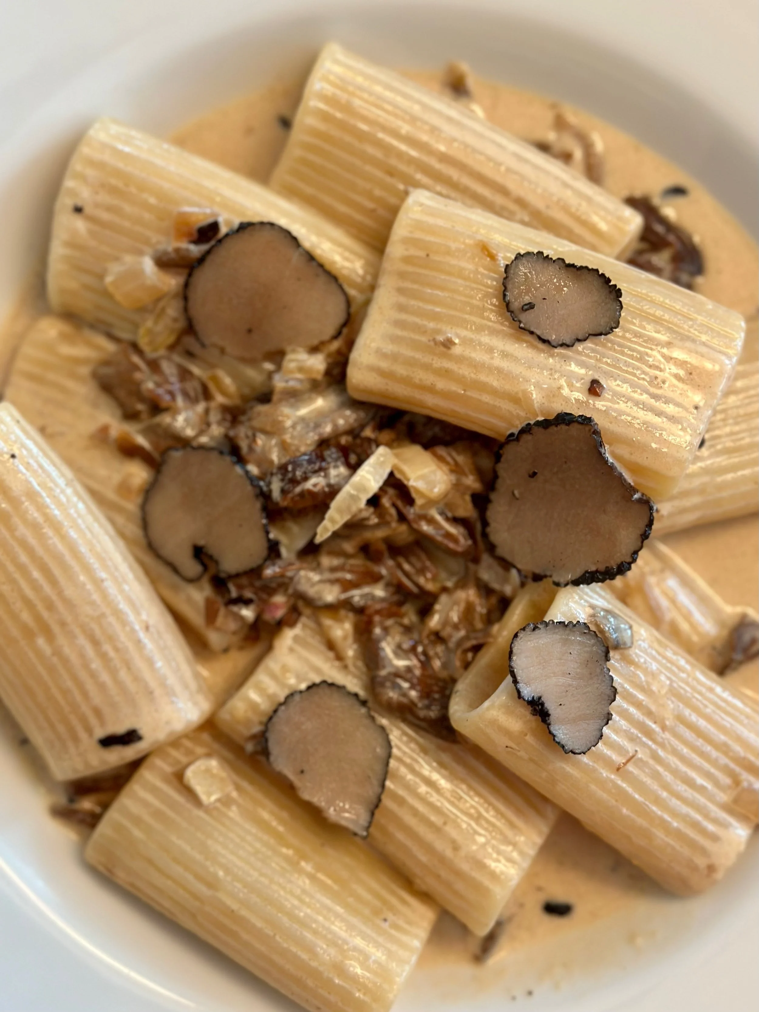 Paccheri ai Funghi e Tartufo - Paccheri with Porcini Mushrooms and Truffles
