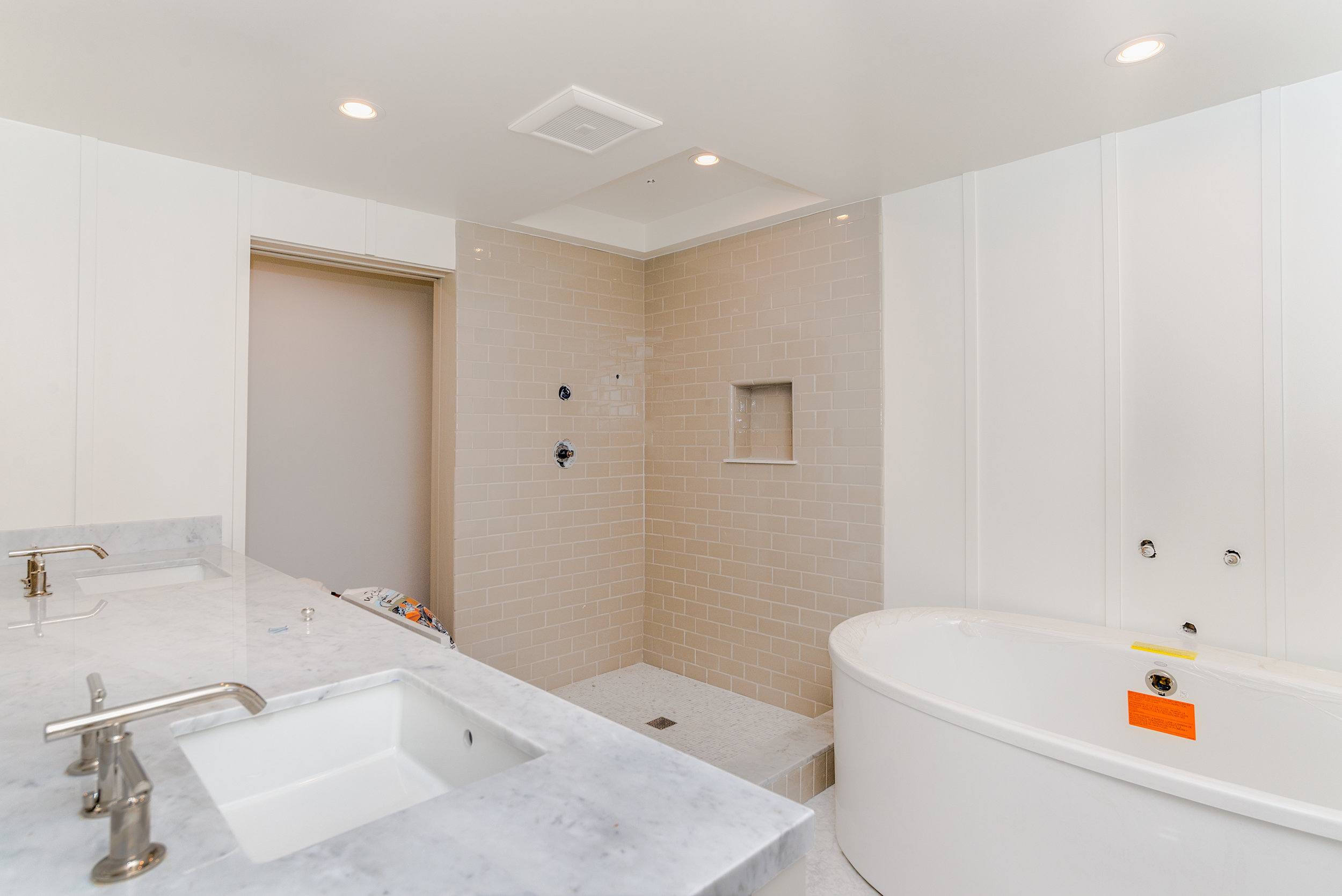El Hito - Master Bath After.jpg