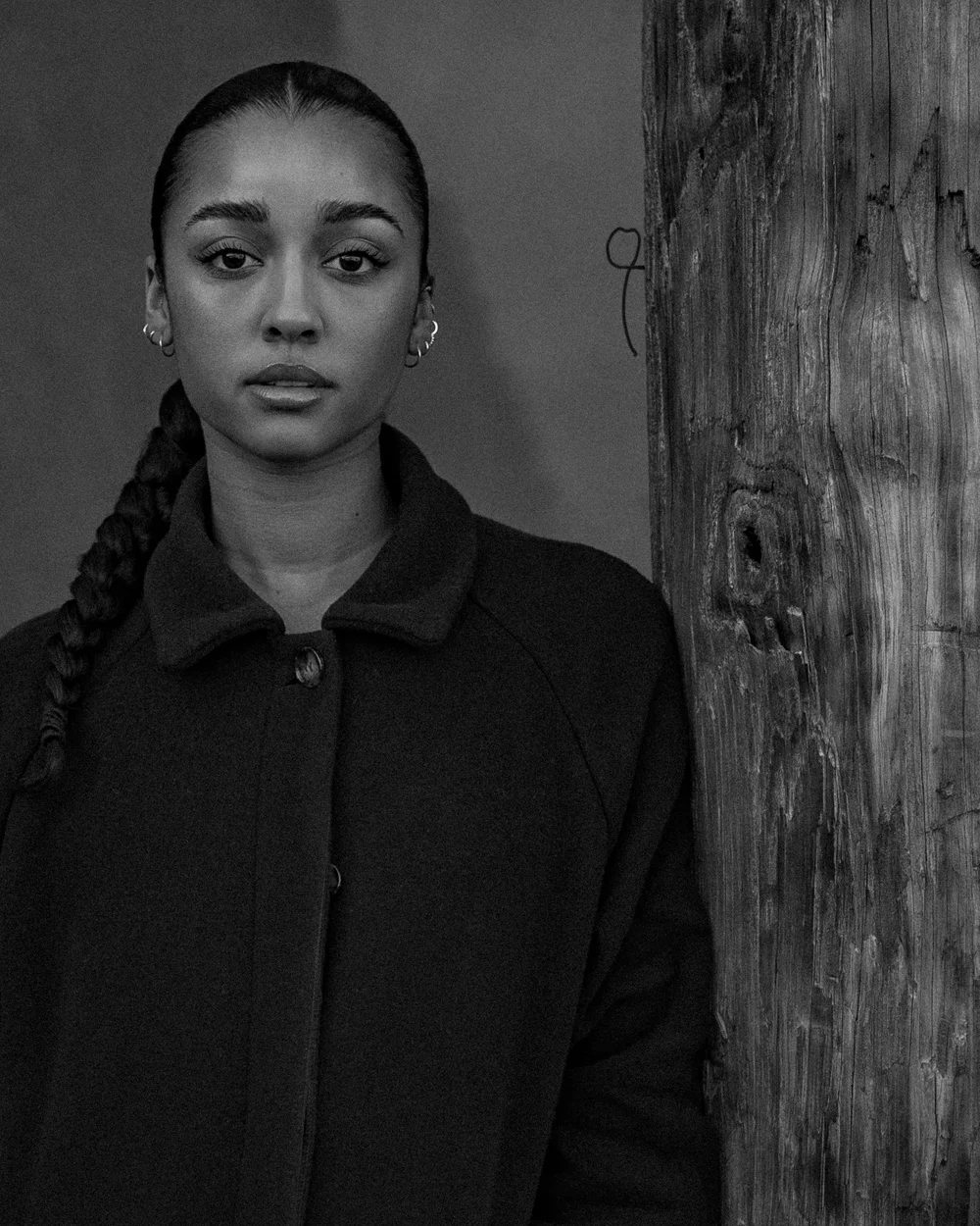 Danielle Cathari — DAAN ZAHRADNIK