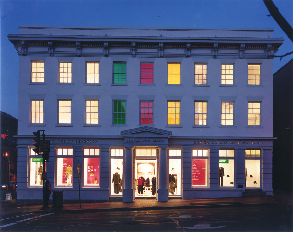 UNITED COLORS OF BENETTON