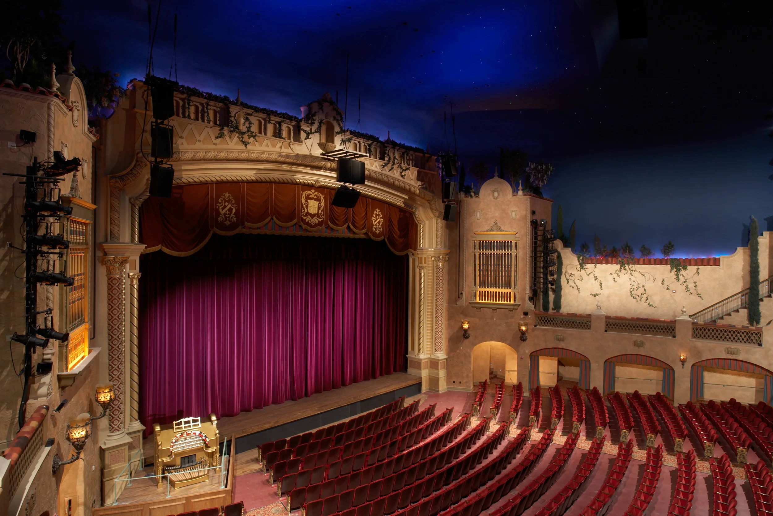 PLAZA THEATRE PERFORMING ARTS CENTER
