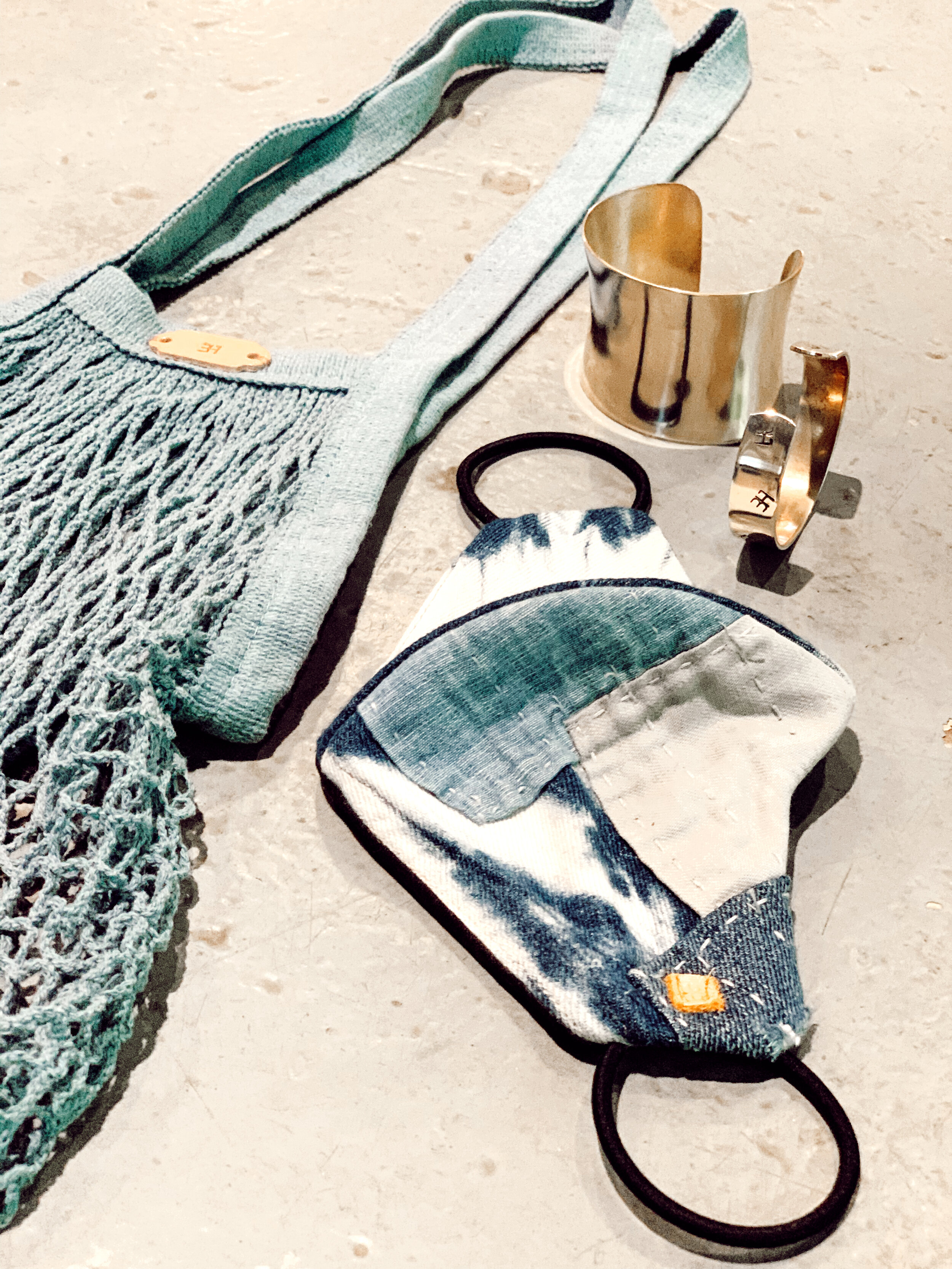 B8288085-0FF2-4022-A98F-E0597CFB1727