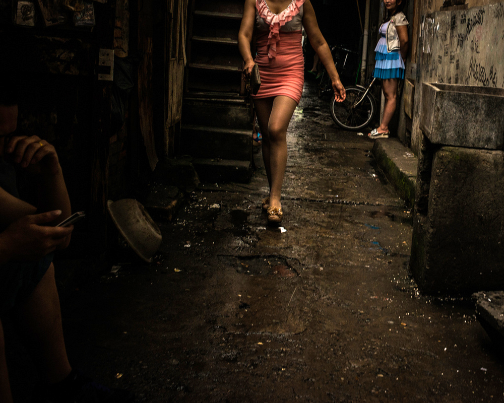 8 passos para você entender se é a favor ou contra a lei que regulamenta a prostituição