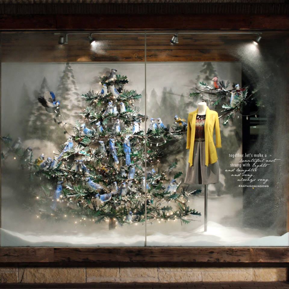 best-window-displays_anthropologie_2014_christmas_birdies_01.jpg